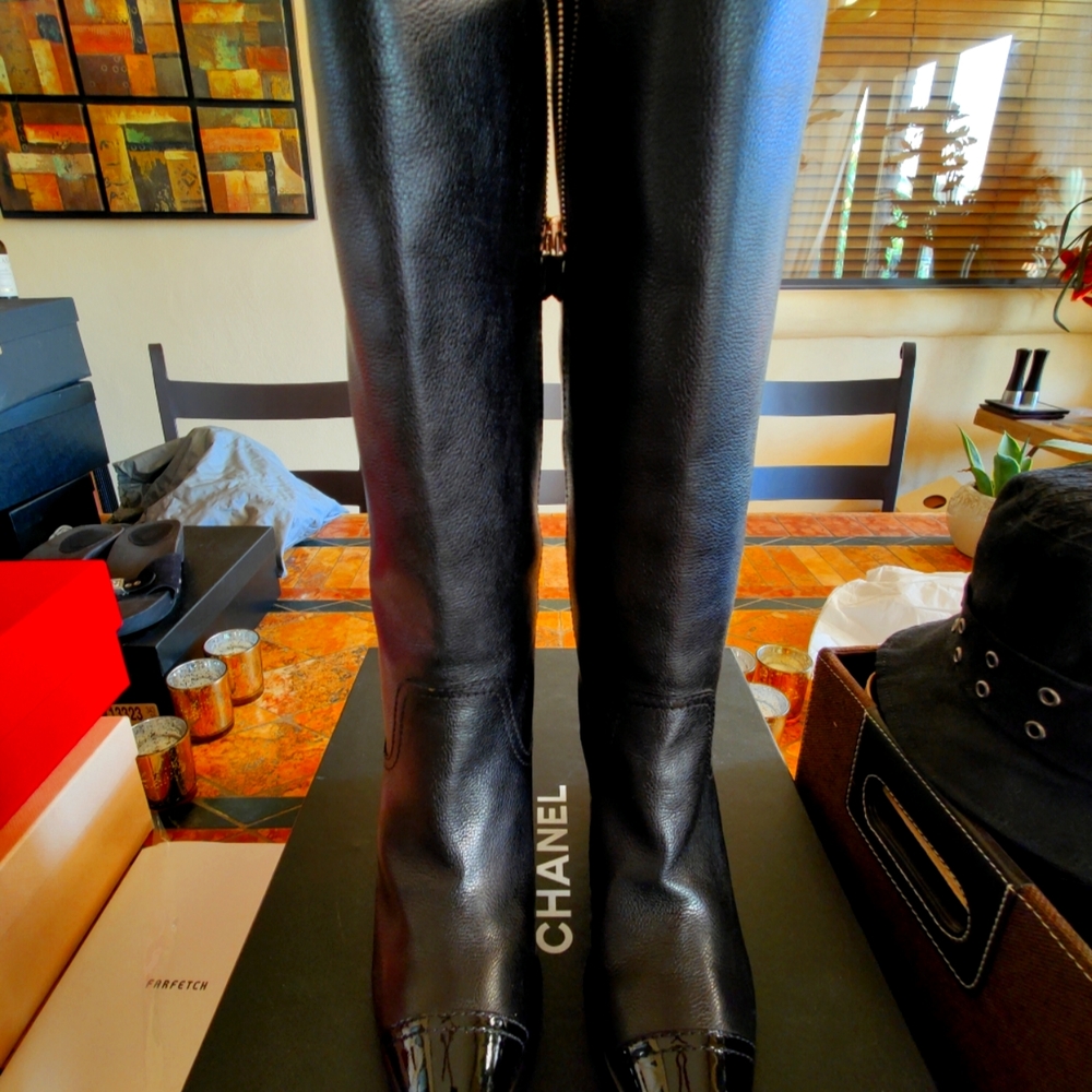 New Chanel boots size 39.5
